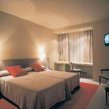 Hotel Bluecity Condes Lleida  lleida