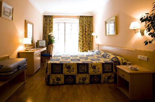 Hotel Asturias  madrid