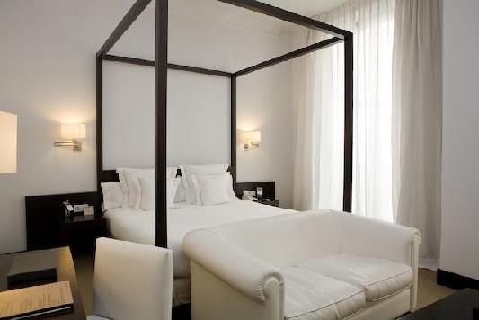 Hotel Molina Lario  malaga