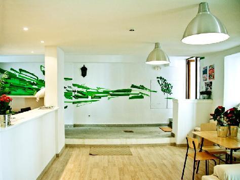 H�tel The Living Roof Hostel Madrid  madrid