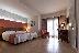 Hotel Almudaina  0